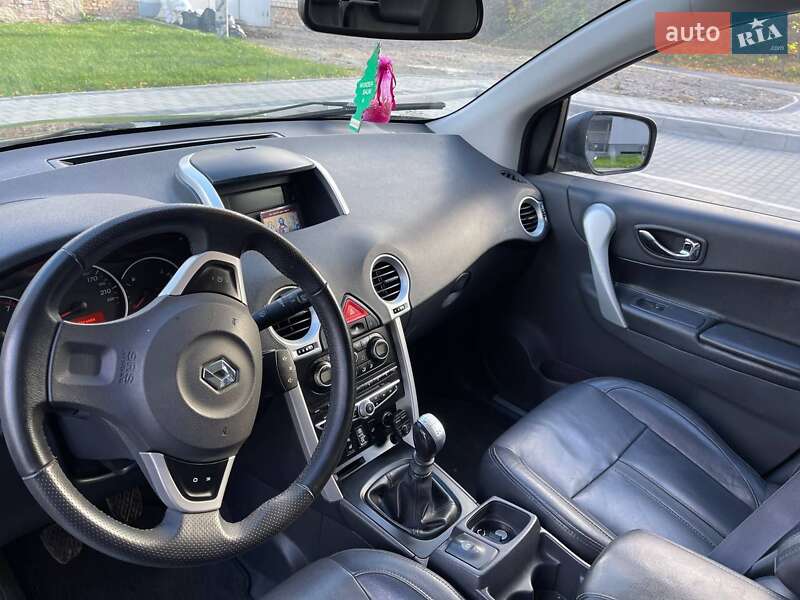 Позашляховик / Кросовер Renault Koleos 2008 в Дубні