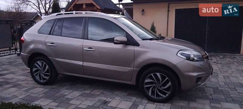 Внедорожник / Кроссовер Renault Koleos 2014 в Косове