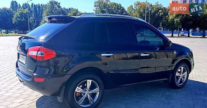 Внедорожник / Кроссовер Renault Koleos 2011 в Корсуне-Шевченковском