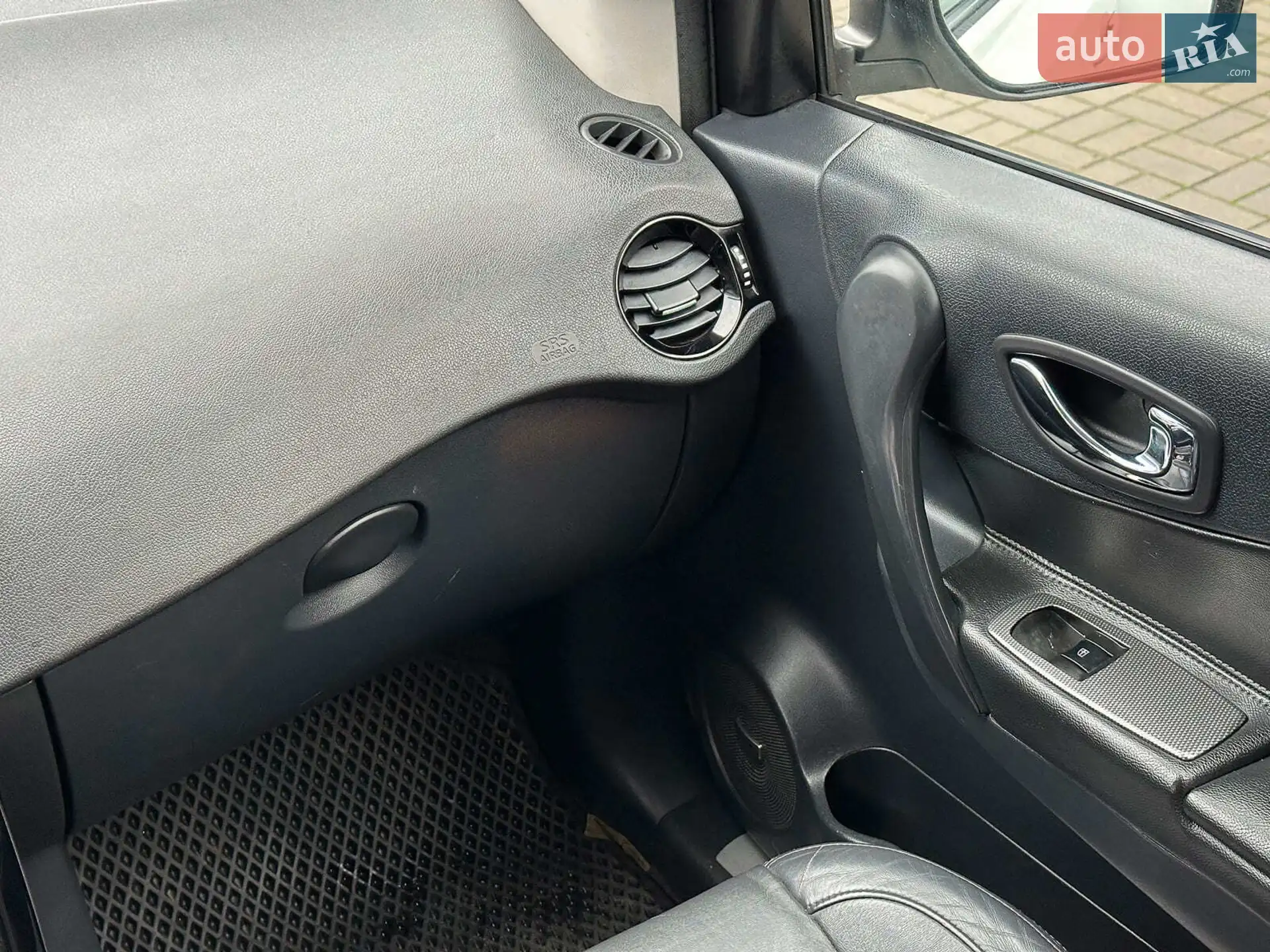 2011 Renault Koleos - мініатюра 19
