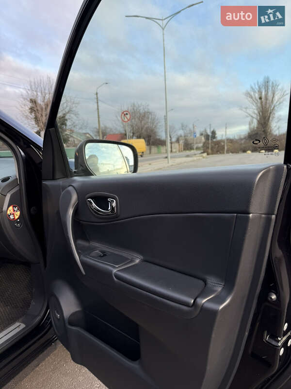 Внедорожник / Кроссовер Renault Koleos 2012 в Киеве фото 13 Внедорожник / Кроссовер Renault Koleos 2012 в Киеве