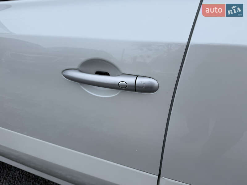 Внедорожник / Кроссовер Renault Koleos 2012 в Ровно