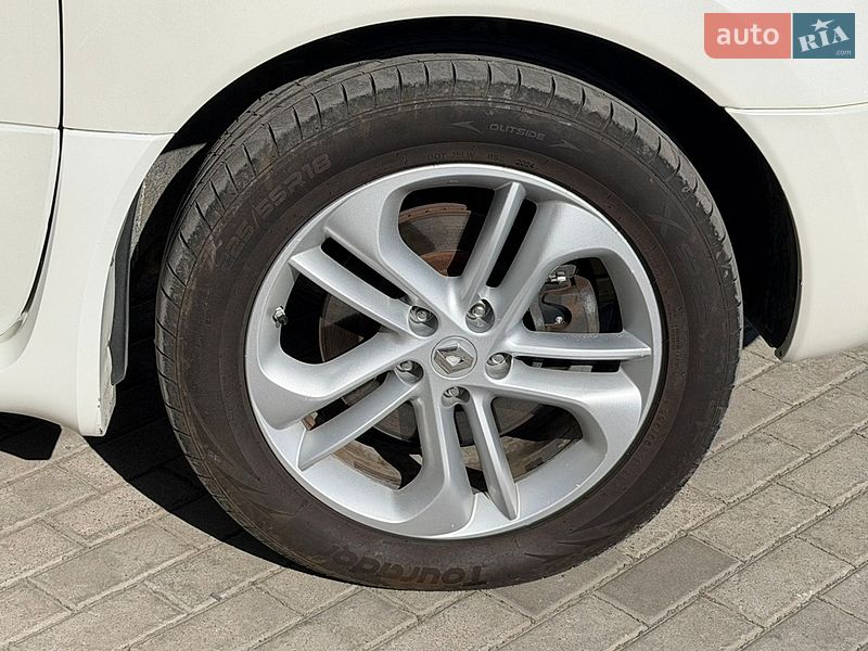 Позашляховик / Кросовер Renault Koleos 2010 в Рівному
