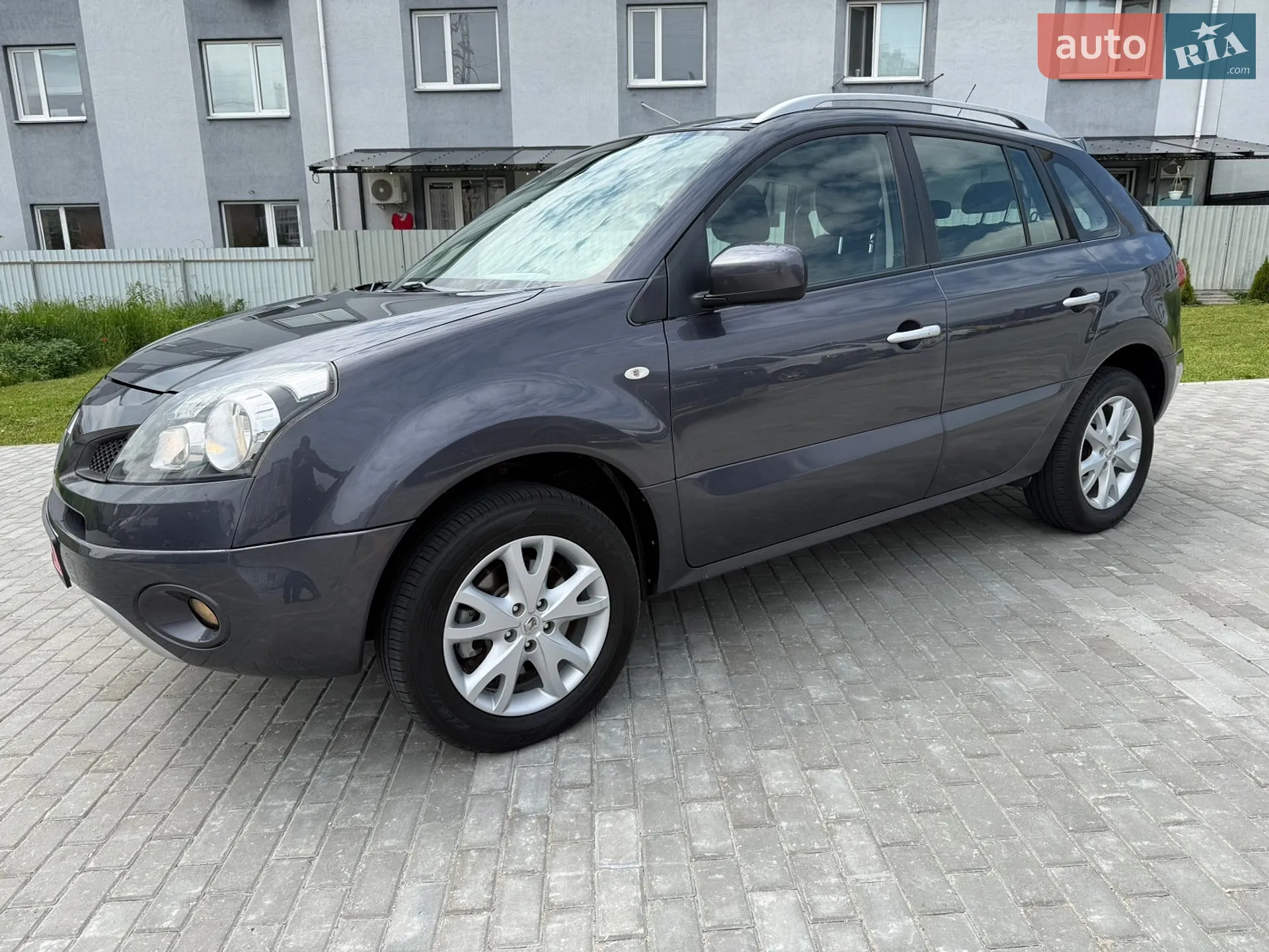 2010 Renault Koleos - мініатюра 10