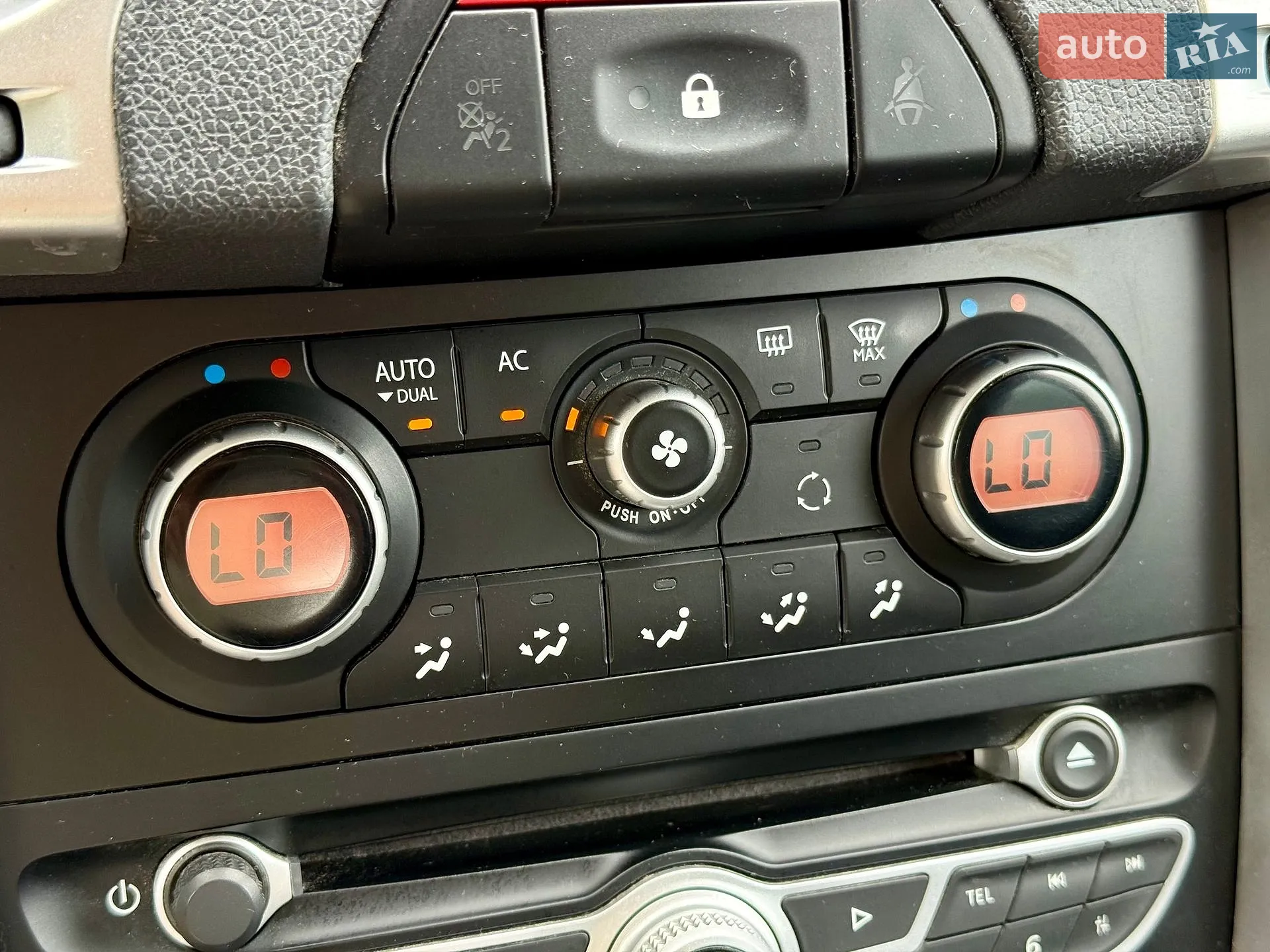 2010 Renault Koleos - мініатюра 15