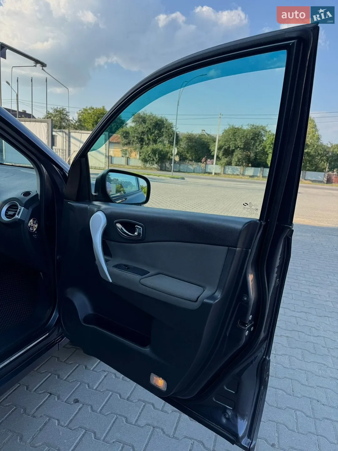 2010 Renault Koleos - мініатюра 8