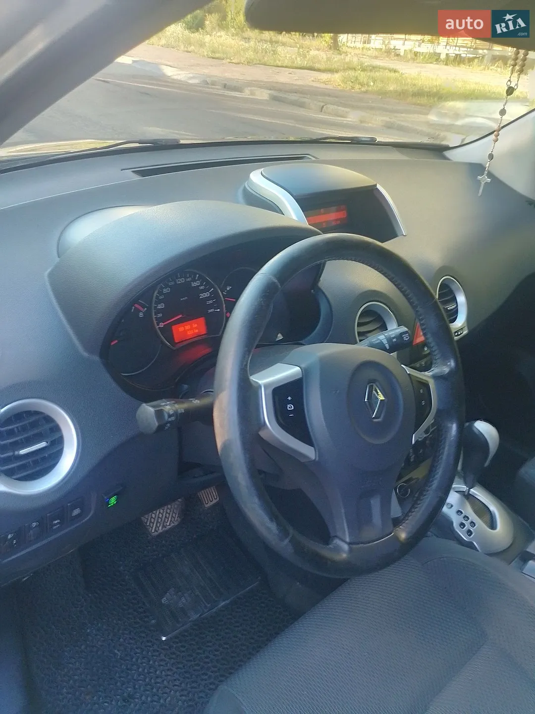 2010 Renault Koleos - мініатюра 2