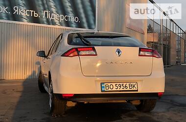 Лифтбек Renault Laguna 2011 в Тернополе