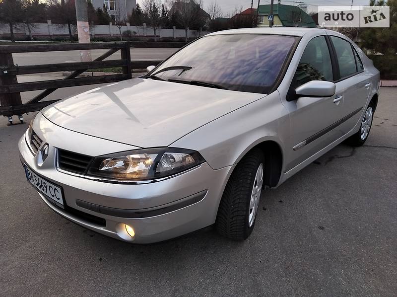 Хетчбек Renault Laguna 2006 в 