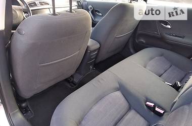 Хетчбек Renault Laguna 2006 в 