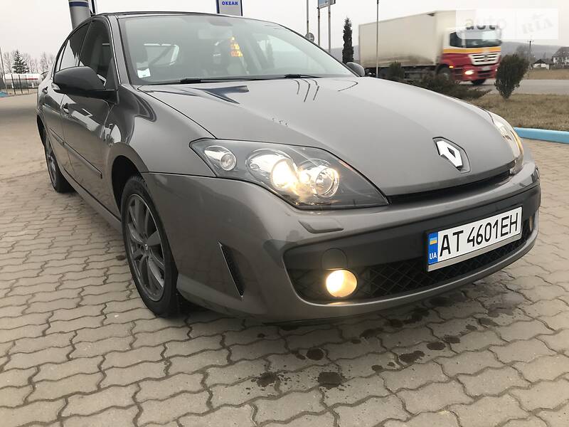 Хетчбек Renault Laguna 2010 в Івано-Франківську