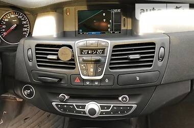 Хетчбек Renault Laguna 2011 в 