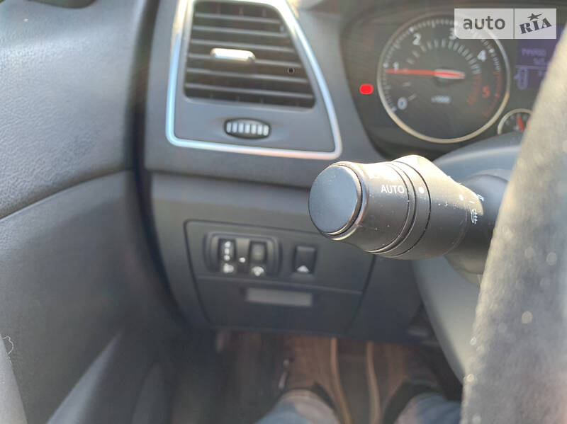 Ліфтбек Renault Laguna 2013 в Києві