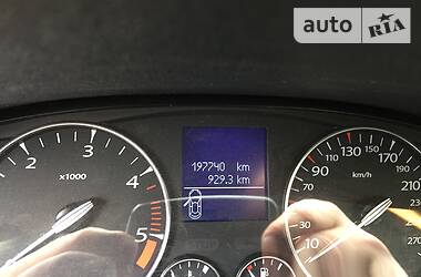 Хетчбек Renault Laguna 2009 в 