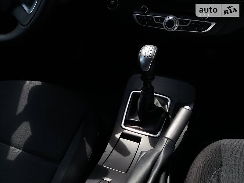 Хетчбек Renault Laguna 2010 в Львові фото 12 Хетчбек Renault Laguna 2010 в Львові