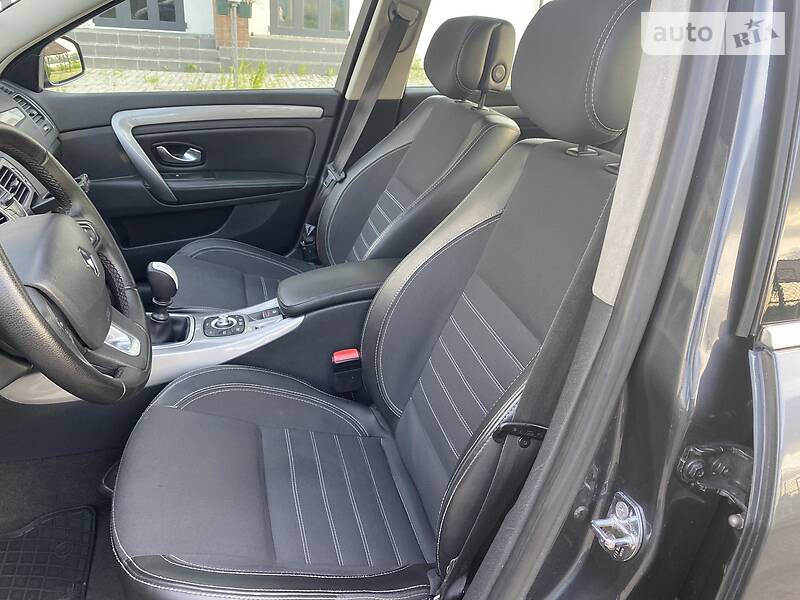 Хетчбек Renault Laguna 2011 в Рівному