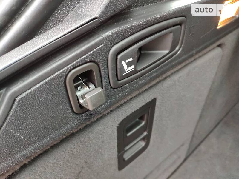 Универсал Renault Laguna 2010 в Ровно