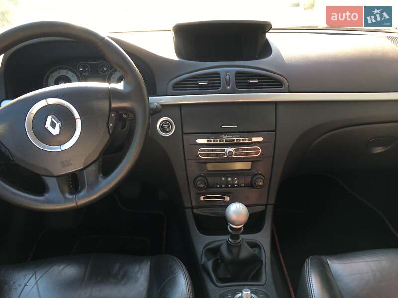 Лифтбек Renault Laguna 2005 в Черкассах