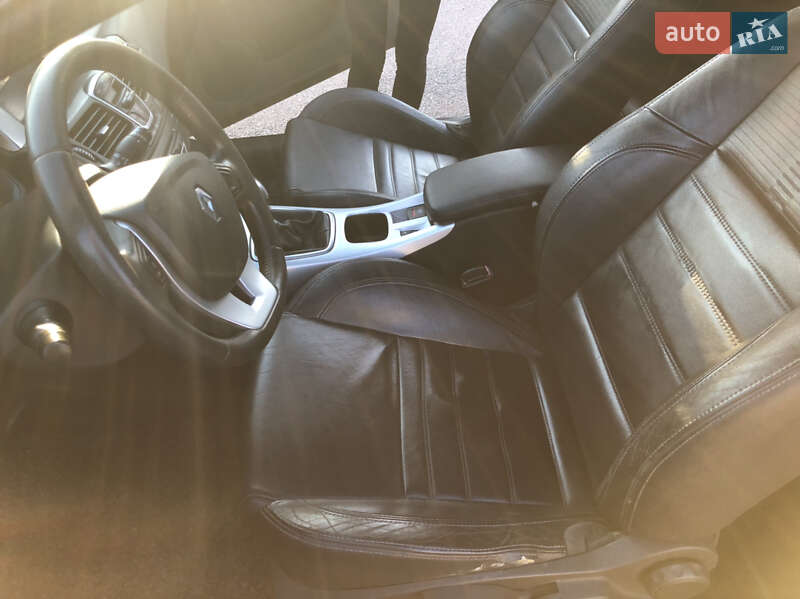Купе Renault Laguna 2009 в Тячеві