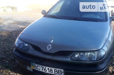 Лифтбек Renault Laguna 1999 в 