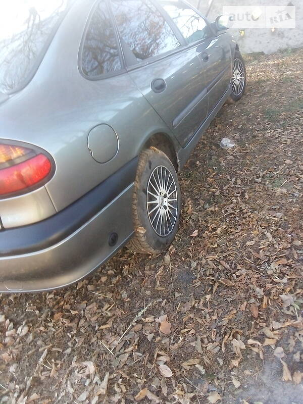 Лифтбек Renault Laguna 1999 в Радехове фото 34 Лифтбек Renault Laguna 1999 в Радехове