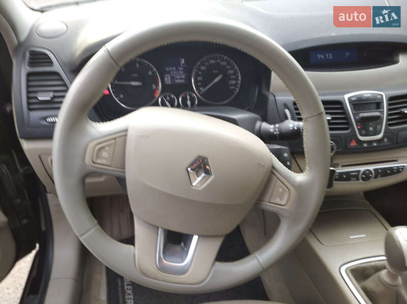 Хэтчбек Renault Laguna 2007 в Киеве