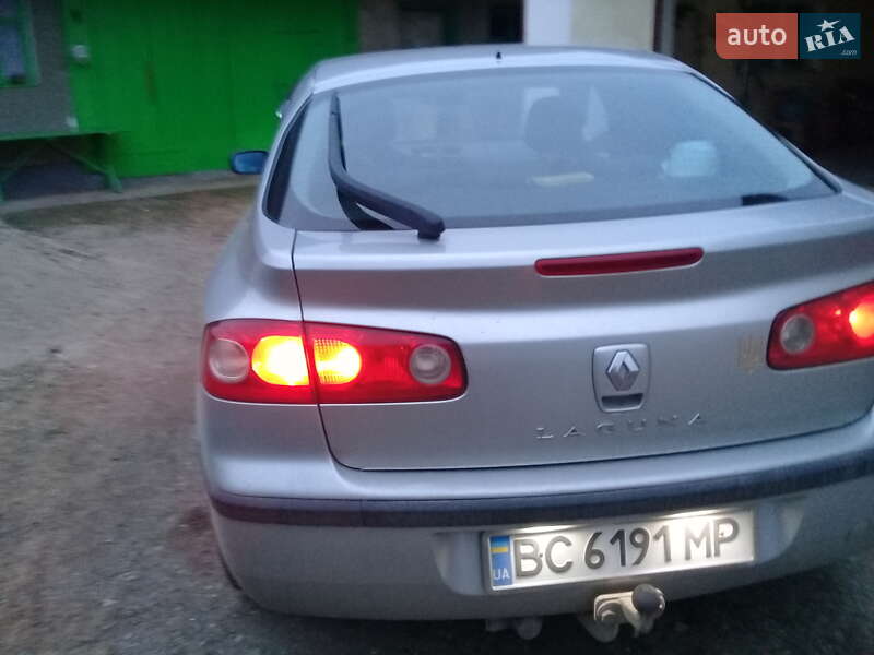 Лифтбек Renault Laguna 2005 в Жидачове