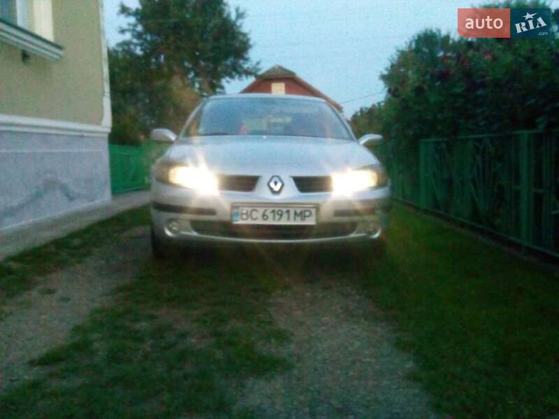Лифтбек Renault Laguna 2005 в Жидачове