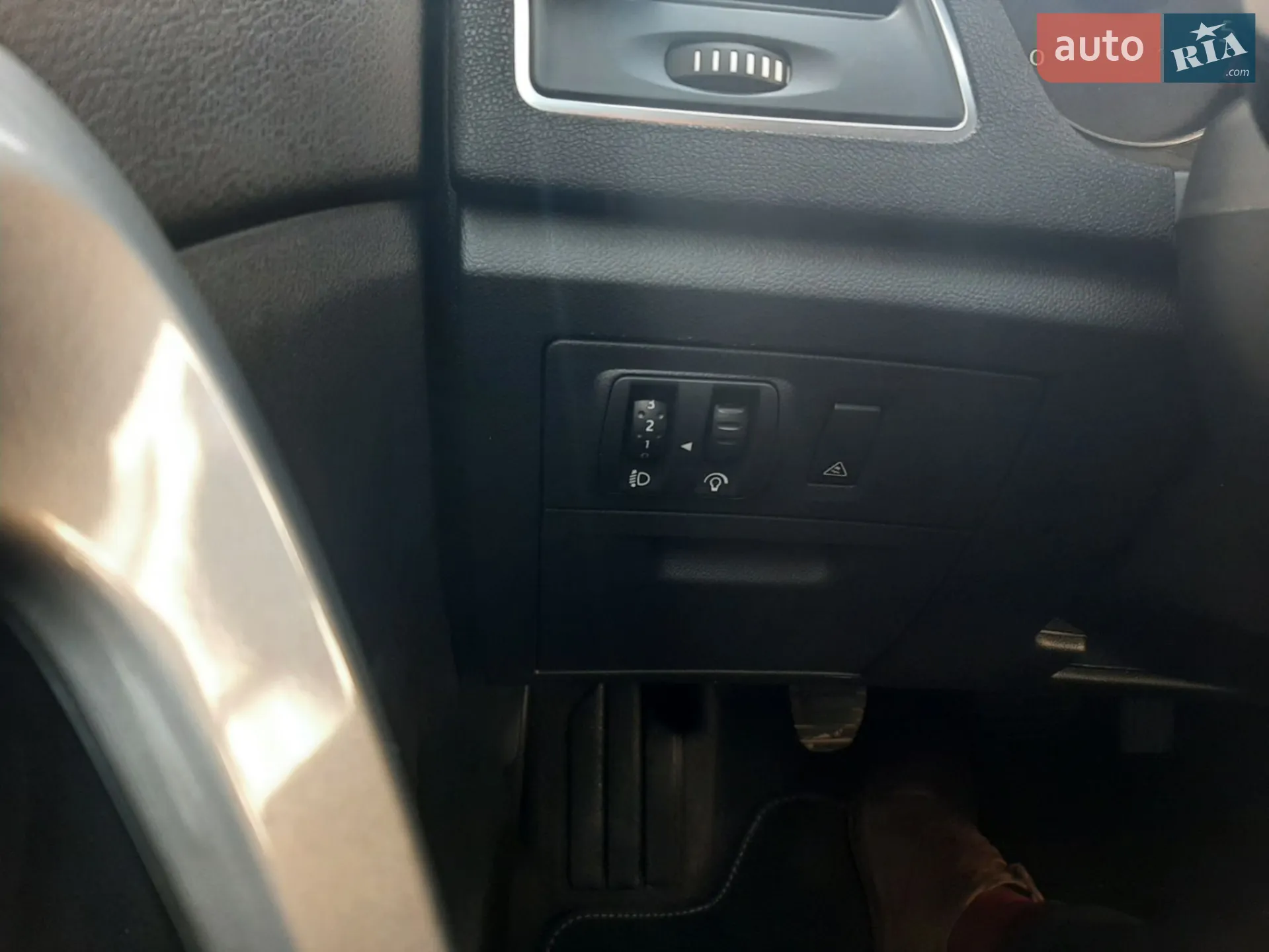 2012 Renault Laguna - мініатюра 11