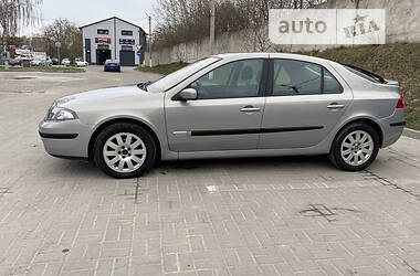 Хэтчбек Renault Laguna 2007 в 