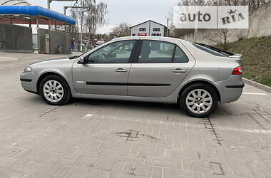 Хэтчбек Renault Laguna 2007 в 