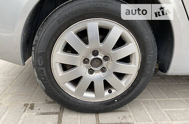 Хэтчбек Renault Laguna 2007 в 