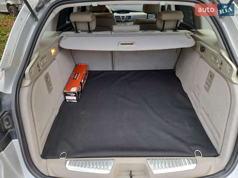 Универсал Renault Laguna 2008 в Черновцах