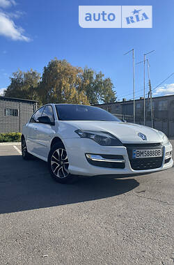 Лифтбек Renault Laguna 2014 в 