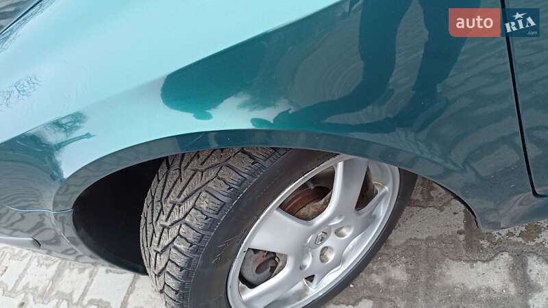 Универсал Renault Laguna 2003 в Днепре