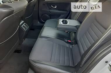 Лифтбек Renault Laguna 2011 в 
