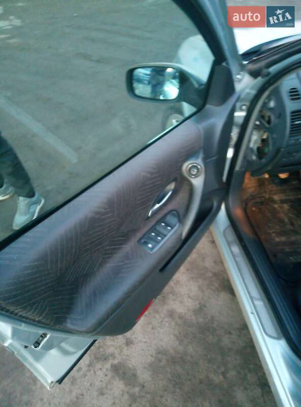 Универсал Renault Laguna 2001 в Подольске