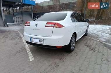 Лифтбек Renault Laguna 2014 в Житомире