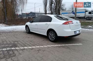 Лифтбек Renault Laguna 2014 в Житомире