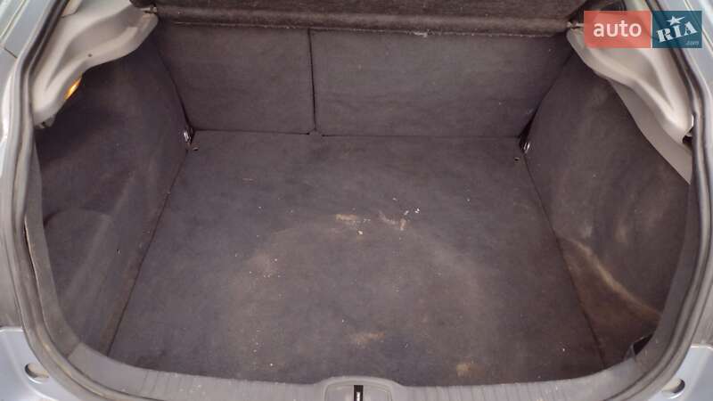 Лифтбек Renault Laguna 2001 в Новомосковске фото 14 Лифтбек Renault Laguna 2001 в Новомосковске