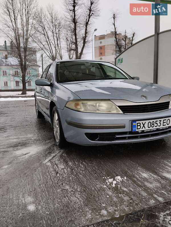 Ліфтбек Renault Laguna 2002 в Хмельницькому