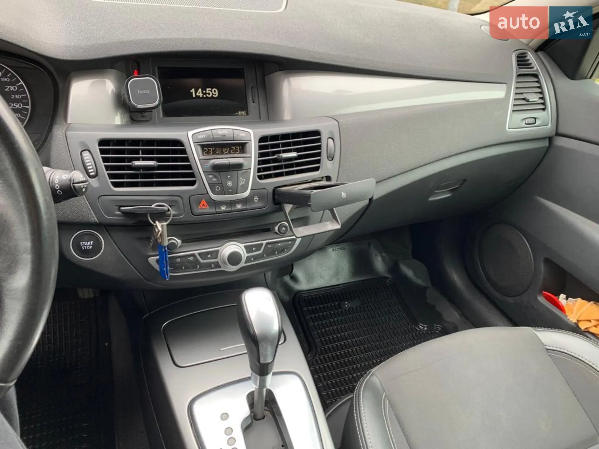 2011 Renault Laguna - мініатюра 8