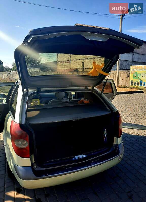 Универсал Renault Laguna 2004 в Белгороде-Днестровском
