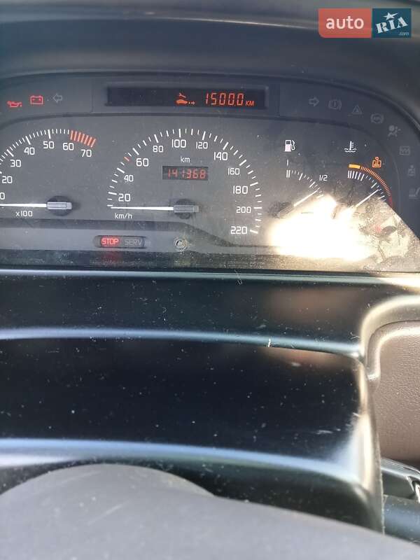 Лифтбек Renault Laguna 2001 в Черноморске