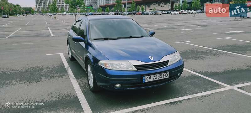 Ліфтбек Renault Laguna 2002 в Києві