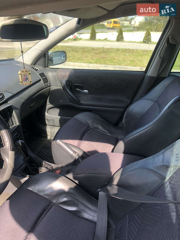 Универсал Renault Laguna 2002 в Галиче