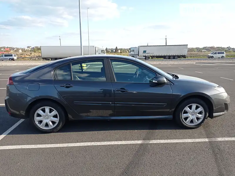 Renault Laguna 2009 VIN VF1BT0A0641488006 фото оголошення 4 з 63