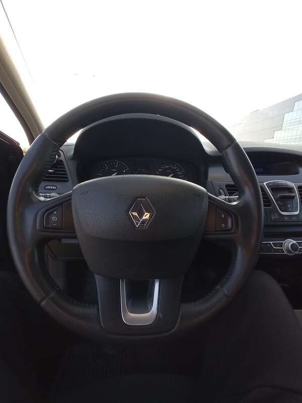Лифтбек Renault Laguna 2009 в Стрые