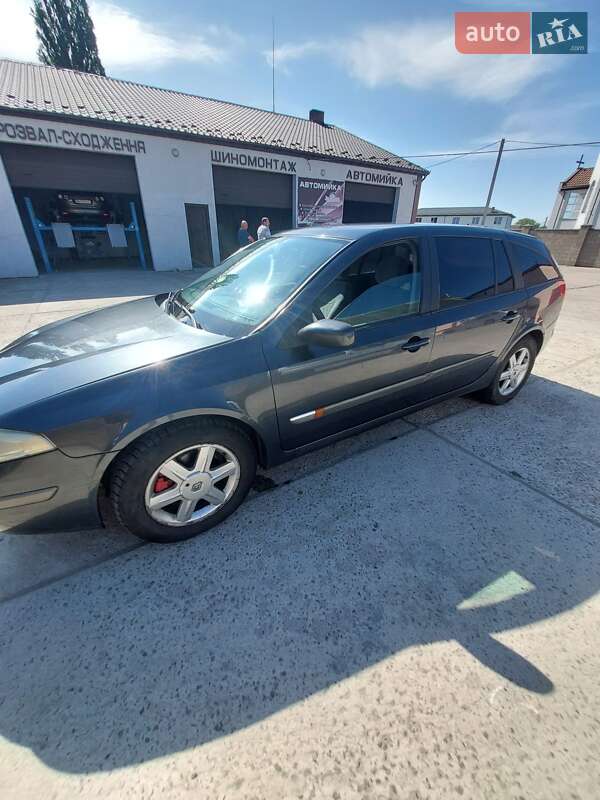 Універсал Renault Laguna 2002 в Сарнах