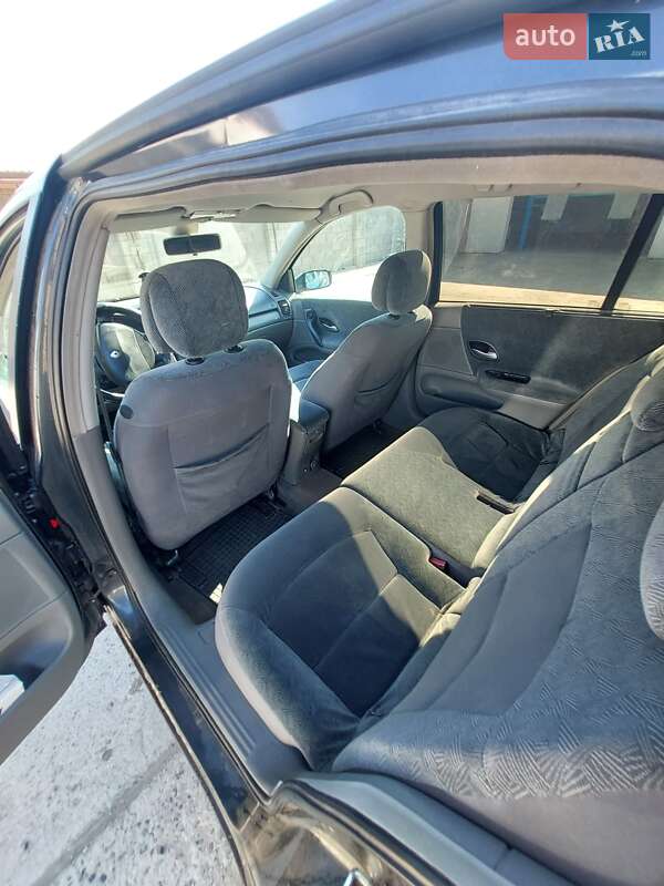 Універсал Renault Laguna 2002 в Сарнах